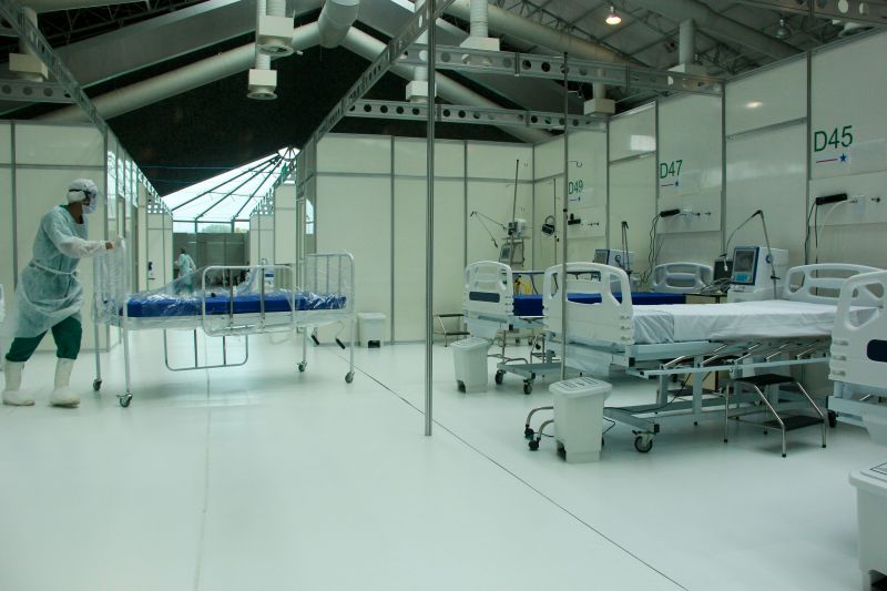 40 novas camas, próprias para utilização em Unidade de Tratamento Intensivo (UTI), foram entregues hoje no Hospital de Campanha de Belém. <div class='credito_fotos'>Foto: Marcelo Seabra / Ag. Pará | <a href='/midias/2020/originais/6281_54e6c192-25fa-32b2-582d-3385484f278f.jpg' download><i class='fa-solid fa-download'></i> Download</a></div>