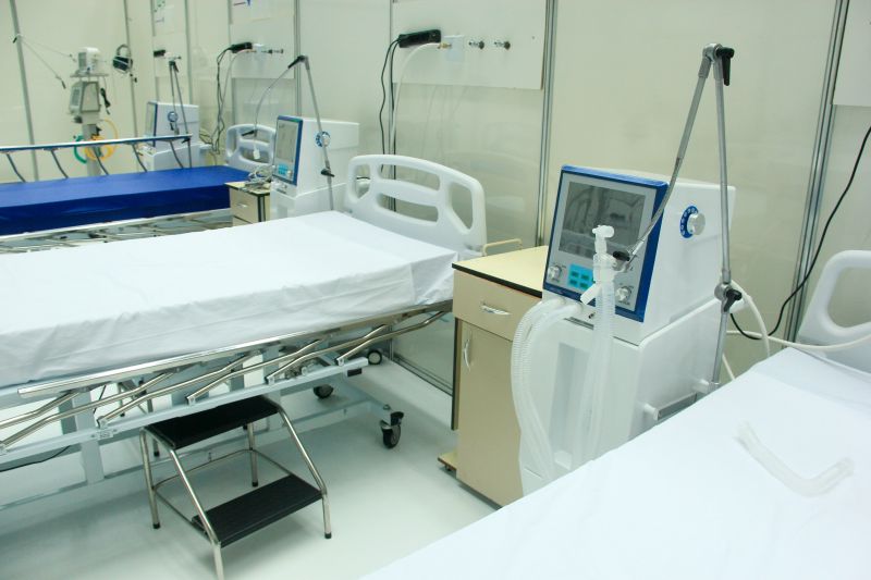 40 novas camas, próprias para utilização em Unidade de Tratamento Intensivo (UTI), foram entregues hoje no Hospital de Campanha de Belém. <div class='credito_fotos'>Foto: Marcelo Seabra / Ag. Pará | <a href='/midias/2020/originais/6281_ab126fec-084e-a60d-4b10-f5ea281610c5.jpg' download><i class='fa-solid fa-download'></i> Download</a></div>