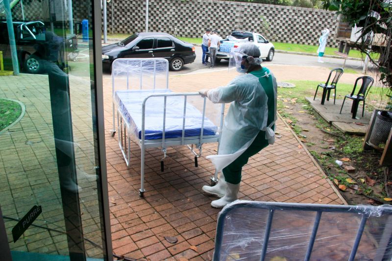 40 novas camas, próprias para utilização em Unidade de Tratamento Intensivo (UTI), foram entregues hoje no Hospital de Campanha de Belém.  <div class='credito_fotos'>Foto: Marcelo Seabra / Ag. Pará   |   <a href='/midias/2020/originais/6281_d2a03ff6-2758-df35-e3f3-2524b91cd170.jpg' download><i class='fa-solid fa-download'></i> Download</a></div>