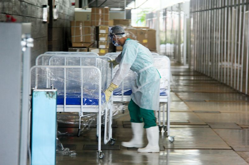 40 novas camas, próprias para utilização em Unidade de Tratamento Intensivo (UTI), foram entregues hoje no Hospital de Campanha de Belém.  <div class='credito_fotos'>Foto: Marcelo Seabra / Ag. Pará   |   <a href='/midias/2020/originais/6281_d5a5dc32-4a05-ed6c-54aa-0a6f45a05c5b.jpg' download><i class='fa-solid fa-download'></i> Download</a></div>