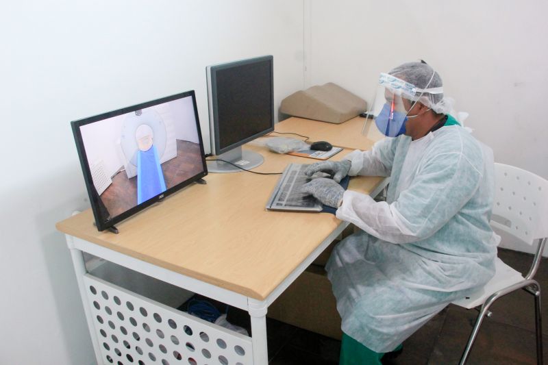 40 novas camas, próprias para utilização em Unidade de Tratamento Intensivo (UTI), foram entregues hoje no Hospital de Campanha de Belém.  <div class='credito_fotos'>Foto: Marcelo Seabra / Ag. Pará   |   <a href='/midias/2020/originais/6281_dc2e8ddc-1eef-4c84-708c-28d2d00c4daf.jpg' download><i class='fa-solid fa-download'></i> Download</a></div>