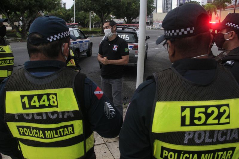 Lockdown praça Amazonas <div class='credito_fotos'>Foto: Marcelo Seabra / Ag. Pará | <a href='/midias/2020/originais/6292_e5a113d4-10e4-dab9-bc8d-6a99dd3f36a5.jpg' download><i class='fa-solid fa-download'></i> Download</a></div>