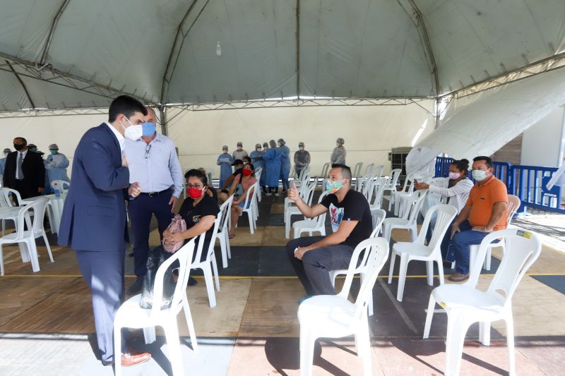 Governador do Estado Helder Barbalho visita Hospital Abelardo Santos <div class='credito_fotos'>Foto: Marco Santos / Ag. Pará | <a href='/midias/2020/originais/6296_ba0e0c7c-fd08-d311-e2f6-0ecc0a1b7d3d.jpg' download><i class='fa-solid fa-download'></i> Download</a></div>