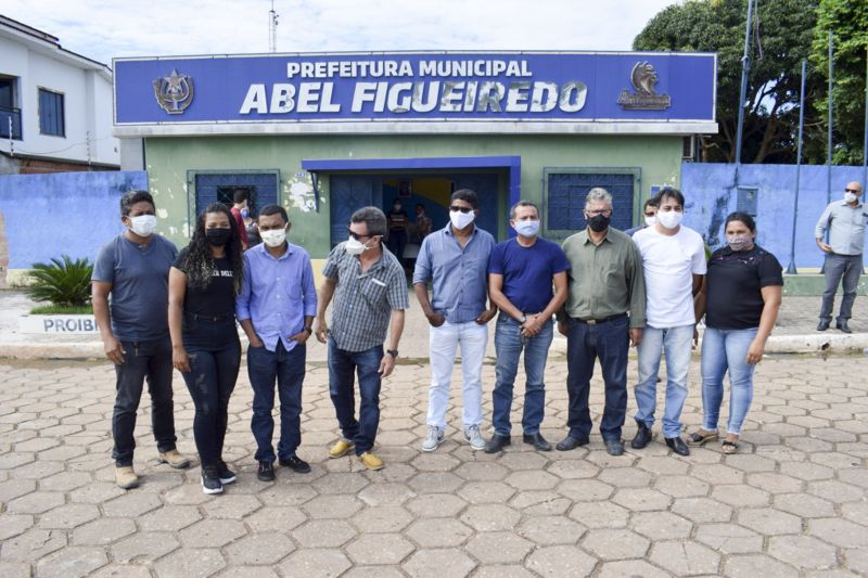 Vicinal "Carne de sol", município de Abel Figueiredo, receberá pavimentação asfáltica <div class='credito_fotos'>Foto: ASCOM / SETRAN | <a href='/midias/2020/originais/6312_7d6420e5-e7c7-8b41-c821-e443d55a7092.jpg' download><i class='fa-solid fa-download'></i> Download</a></div>