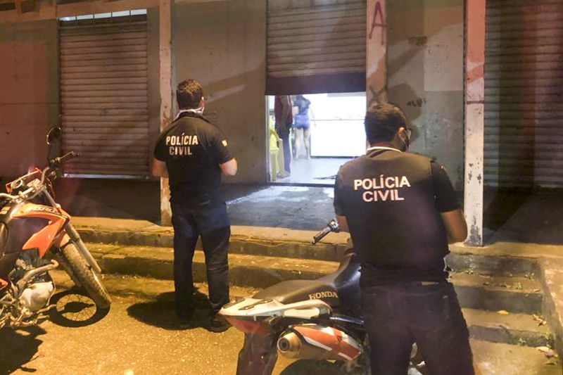 Lojas de conveniência são multadas em Belém durante operação da Polícia Civil <div class='credito_fotos'>Foto: Ascom Polícia Civil   |   <a href='/midias/2020/originais/6313_5a5771ab-cff8-1734-f45a-310740b514c1.jpg' download><i class='fa-solid fa-download'></i> Download</a></div>