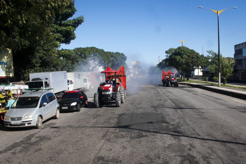 Desinfecção Ruas Belém e região metropolitana <div class='credito_fotos'>Foto: Marcelo Seabra / Ag. Pará | <a href='/midias/2020/originais/6314_45ab9baf-eb1c-156d-895e-34e83d30a98c.jpg' download><i class='fa-solid fa-download'></i> Download</a></div>