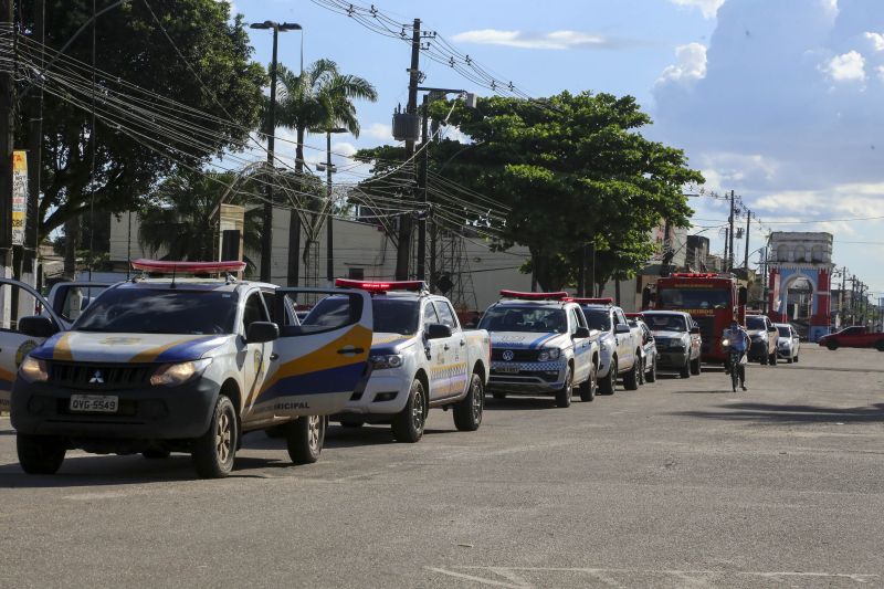 Fiscalização BR Marituba, Centro e Bairro - Lockdown contra Covid-19 <div class='credito_fotos'>Foto: Alex Ribeiro / Ag. Pará | <a href='/midias/2020/originais/6315_f504520d-2085-487b-3f9c-30939e2192db.jpg' download><i class='fa-solid fa-download'></i> Download</a></div>