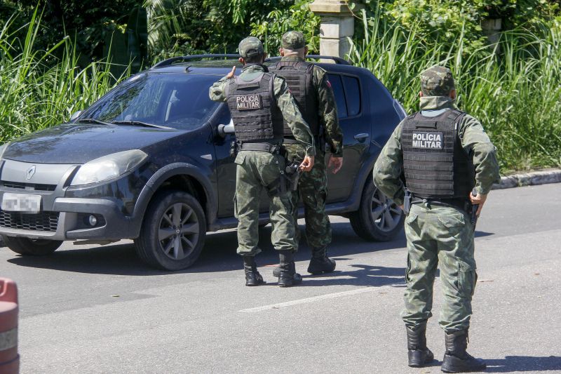 Fiscalização Av. João Paulo II - Lockdown <div class='credito_fotos'>Foto: Marcelo Seabra / Ag. Pará | <a href='/midias/2020/originais/6317_4f25b093-f816-5ad6-7a85-2eaa0633e6bb.jpg' download><i class='fa-solid fa-download'></i> Download</a></div>