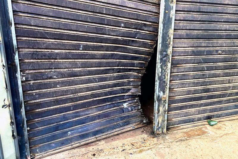 Polícia Civil prende quadrilha especializada em furto de materiais automotivos <div class='credito_fotos'>Foto: Ascom / Polícia Civil | <a href='/midias/2020/originais/6341_13c84978-2161-2df5-89c4-75afbf0e4a35.jpg' download><i class='fa-solid fa-download'></i> Download</a></div>