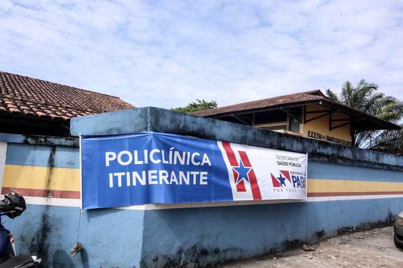 BelÃ©m 20 de junho de 2020, a PolicÃ­nia Intinerante chegou na Escola Ramiro Olavo Ribeiro de Castro, bairrio da guanabara em Ananindeua. <div class='credito_fotos'>Foto: Alex Ribeiro / Ag. Pará   |   <a href='/midias/2020/originais/6439_07f28f5c-92e5-a7ba-bf7b-ee9d08e30617.jpg' download><i class='fa-solid fa-download'></i> Download</a></div>