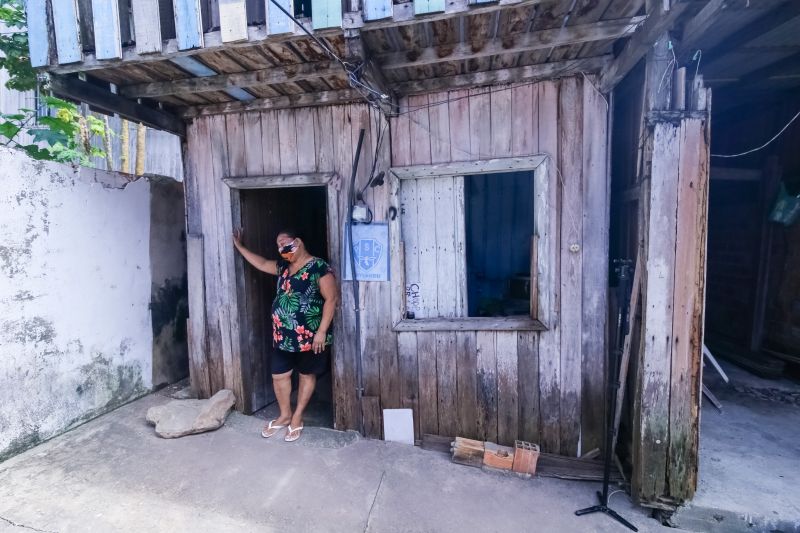 BelÃ©m 23 de jumho de 2020, Marizete santos, morado do bairro do Jurunas. <div class='credito_fotos'>Foto: Alex Ribeiro / Ag. Pará   |   <a href='/midias/2020/originais/6483_6878275c-4a3d-5f14-b870-c9200af818f4.jpg' download><i class='fa-solid fa-download'></i> Download</a></div>