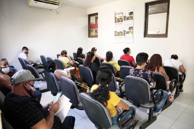 Atendimentos DermatolÃ³gicos UEPA  
 <div class='credito_fotos'>Foto: Bruno Cecim / Ag.Pará   |   <a href='/midias/2020/originais/6533_530e97a9-2ac7-4d9d-819a-f9ecf48eca8e.jpg' download><i class='fa-solid fa-download'></i> Download</a></div>