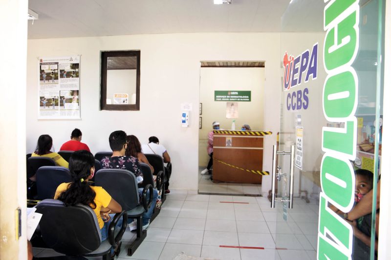 Atendimentos Dermatológicos UEPA
<div class='credito_fotos'>Foto: Bruno Cecim / Ag.Pará | <a href='/midias/2020/originais/6533_b7643561-13e1-fe2e-a4cb-13c52685353c.jpg' download><i class='fa-solid fa-download'></i> Download</a></div>