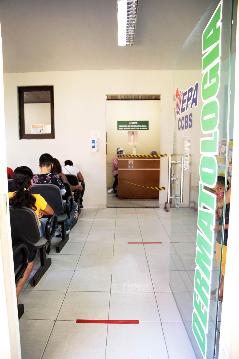 Atendimentos Dermatológicos UEPA
<div class='credito_fotos'>Foto: Bruno Cecim / Ag.Pará | <a href='/midias/2020/originais/6533_facedd42-1c36-c803-ff4d-c96f2c3f51ed.jpg' download><i class='fa-solid fa-download'></i> Download</a></div>