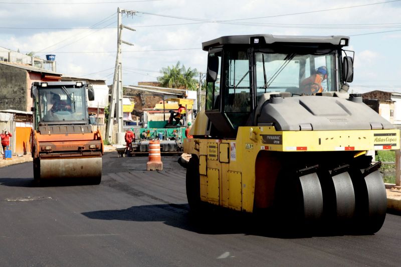 Belém, Pará, Brasil. OBRAS TUCUNDUBA - AV TUCUNDUBA ENTRE MUN DURUCUS E NOSSA SENHORA DAS GRAÇAS - 16/07/2020. Foto: Ricardo Amanajas / Diário do Pará. <div class='credito_fotos'>Foto: Ricardo Amanajás / Ag. Pará | <a href='/midias/2020/originais/6564_207c2f26-222e-d7fe-ff1c-cc4d194cdff8.jpg' download><i class='fa-solid fa-download'></i> Download</a></div>