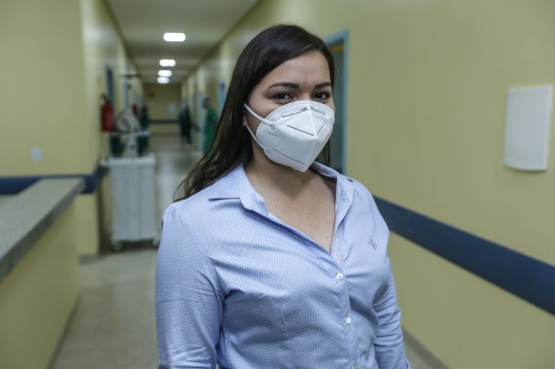 Lohana Silva . Diretora do Hospital <div class='credito_fotos'>Foto: Jader Paes / Agência Pará | <a href='/midias/2020/originais/6570_dbf31537-6a72-37bf-cdbb-0fba4ad468c0.jpg' download><i class='fa-solid fa-download'></i> Download</a></div>