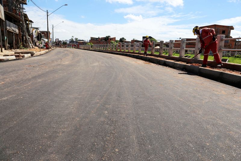 Obras Tucunduba e Asfalto - Fotos Bruno Cecim <div class='credito_fotos'>Foto: Bruno Cecim / Ag.Pará | <a href='/midias/2020/originais/6578_6f7b6ebd-9a6d-f414-8000-86b3ff840da4.jpg' download><i class='fa-solid fa-download'></i> Download</a></div>