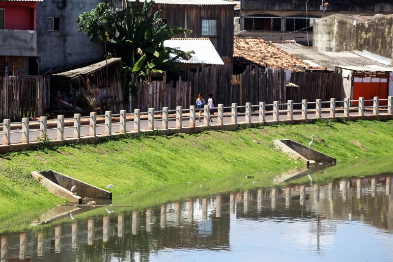 Obras Tucunduba e Asfalto - Fotos Bruno Cecim <div class='credito_fotos'>Foto: Bruno Cecim / Ag.Pará | <a href='/midias/2020/originais/6578_c4b867a3-e36e-a126-901c-359f0cc7e004.jpg' download><i class='fa-solid fa-download'></i> Download</a></div>