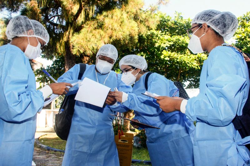 Universidade do Estado do Pará inicia segunda fase da pesquisa epidemiológica <div class='credito_fotos'>Foto: Marcelo Seabra / Ag. Pará | <a href='/midias/2020/originais/6648_d4f896e5-a8bb-e2f3-5361-310215eec7b2.jpg' download><i class='fa-solid fa-download'></i> Download</a></div>