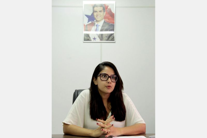 Belém, Pará, Brasil . FERRAMENTA PARÃPAZ ACOLHE - JAMILLE SARATY – PRESIDENTE DO PARÃPAZ - 04/08/2020 <div class='credito_fotos'>Foto: Ricardo Amanajás / Ag. Pará | <a href='/midias/2020/originais/6653_10b5bd63-2c76-5f1a-b56a-452bbf9a1955.jpg' download><i class='fa-solid fa-download'></i> Download</a></div>
