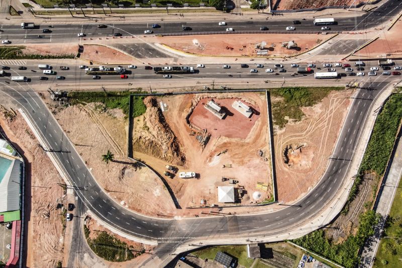Governo ativa desvios para avanço de obras da rodovia BR-316 <div class='credito_fotos'>Foto: Roni Moreira / Ag.Pará | <a href='/midias/2020/originais/6655_495f8dc4-9885-c4fd-195a-36968c150e2a.jpg' download><i class='fa-solid fa-download'></i> Download</a></div>