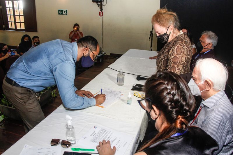 <div class='credito_fotos'>Foto: Marcelo Seabra / Ag. Pará | <a href='/midias/2020/originais/6672_d63b2fcb-3e92-2854-db88-015123d9adb7.jpg' download><i class='fa-solid fa-download'></i> Download</a></div>