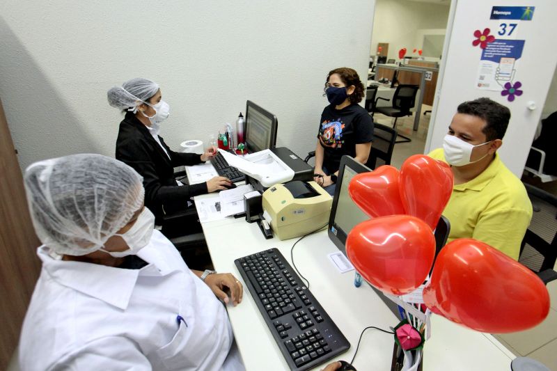 Belém, Pará, Brasil . REABRE HEMOPA PÃTIO - A Fundação Hemopa reabre a partir desta segunda-feira (10), a Unidade de Coleta do Pátio Belém, em horário diferenciado, das 13h à s 17h, de segunda a sexta-feira. - 10/08/2020 <div class='credito_fotos'>Foto: Ricardo Amanajás / Ag. Pará | <a href='/midias/2020/originais/6684_2df5a7de-4f2e-a92a-b795-b2cd0d6ab21e.jpg' download><i class='fa-solid fa-download'></i> Download</a></div>