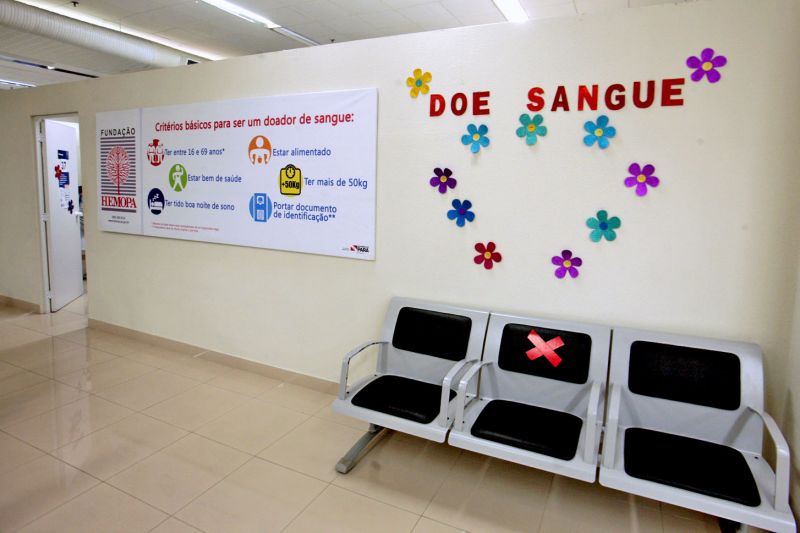 Belém, Pará, Brasil . REABRE HEMOPA PÃTIO - A Fundação Hemopa reabre a partir desta segunda-feira (10), a Unidade de Coleta do Pátio Belém, em horário diferenciado, das 13h à s 17h, de segunda a sexta-feira. - 10/08/2020 <div class='credito_fotos'>Foto: Ricardo Amanajás / Ag. Pará | <a href='/midias/2020/originais/6684_2f932c4e-cb5a-81e0-c3cd-93955be3d492.jpg' download><i class='fa-solid fa-download'></i> Download</a></div>