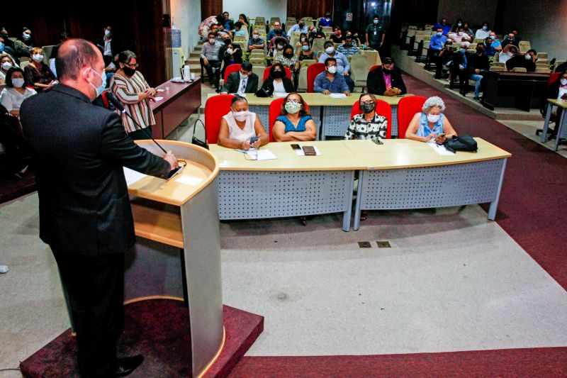 <div class='credito_fotos'>Foto: Marcelo Seabra / Ag. Pará | <a href='/midias/2020/originais/6766_204e9583-9222-64f9-143a-204f9240f4ac.jpg' download><i class='fa-solid fa-download'></i> Download</a></div>