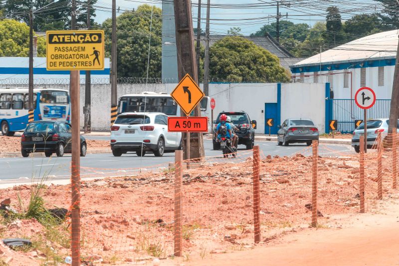 Obra Nova BR. Ciclo vias, Movimentacao Transito, descarte de lixo <div class='credito_fotos'>Foto: Jader Paes / Agência Pará | <a href='/midias/2020/originais/6771_10584bcd-4808-a2e3-881b-99040888153b.jpg' download><i class='fa-solid fa-download'></i> Download</a></div>
