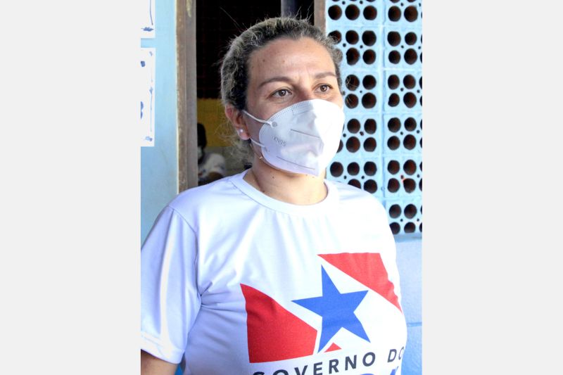 Belém, Pará, Brasil. ÚLTIMO DIA POLICLINICA ITINERANTE - Cristiana Huhn, coordenadora poli itinerante Cabanagem - 30/08/2020. Foto: Ricardo Amanajás / Ag Pará. <div class='credito_fotos'>Foto: Ricardo Amanajás / Ag. Pará | <a href='/midias/2020/originais/6777_baf649a4-d525-e466-b24f-160c9ce2d298.jpg' download><i class='fa-solid fa-download'></i> Download</a></div>