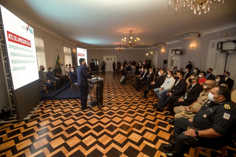 <div class='credito_fotos'>Foto: Marco Santos / Ag. Pará | <a href='/midias/2020/originais/6781_09b8bf47-493b-5a43-8539-e723f7a63013.jpg' download><i class='fa-solid fa-download'></i> Download</a></div>