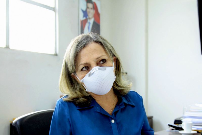 Belém, Pará, Brasil . EXPLICA RETOMADA AULAS SEDUC - Secretária de Educação Fátima Braga - 31/08/2020 <div class='credito_fotos'>Foto: Ricardo Amanajás / Ag. Pará | <a href='/midias/2020/originais/6783_2555bb81-3c30-1e49-cfa9-7b7173cc6779.jpg' download><i class='fa-solid fa-download'></i> Download</a></div>