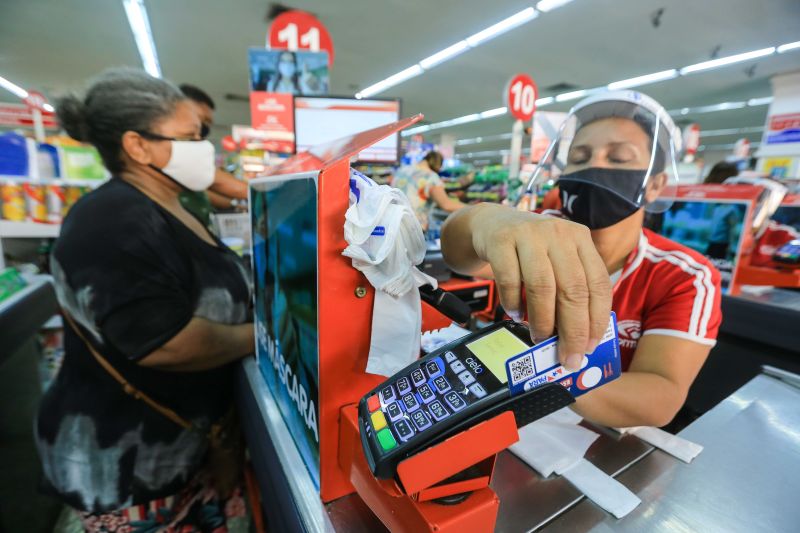 Compras Vale Alimentacao. Marilza Noronha