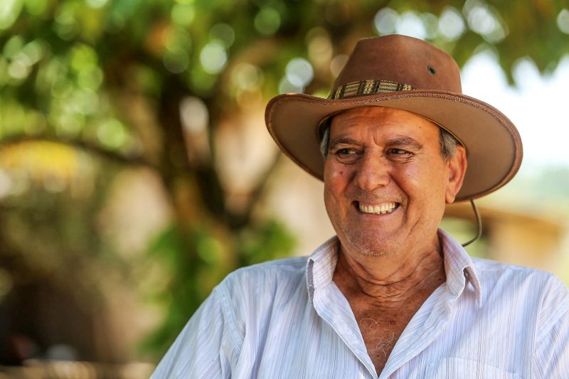 na foto: Francisco Pereira - Produtor Rural da Vila Nereu (1) <div class='credito_fotos'>Foto: Bruno Cecim / Ag.Pará | <a href='/midias/2020/originais/6791_60ae8f62-0b5b-0ec8-9d65-07bd3384e6d0.jpg' download><i class='fa-solid fa-download'></i> Download</a></div>