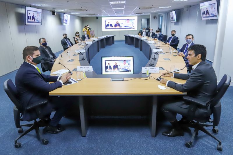 <div class='credito_fotos'>Foto: Gilmar Félix / ANEEL | <a href='/midias/2020/originais/6805_7a531605-1854-daed-87ea-2e3a4901d807.jpg' download><i class='fa-solid fa-download'></i> Download</a></div>