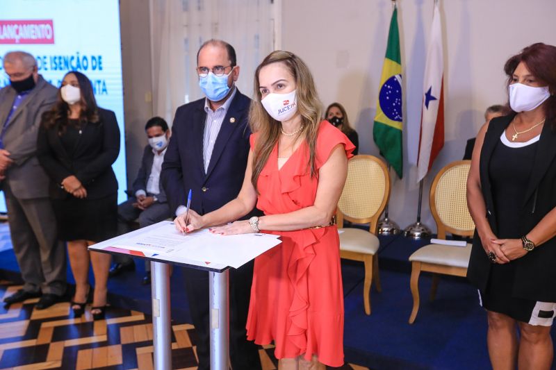 Silene Sabino. Presidente da Jucepa <div class='credito_fotos'>Foto: Jader Paes / Agência Pará | <a href='/midias/2020/originais/6810_91cba4b9-bdf9-bcb9-51cb-64fa9c13b412.jpg' download><i class='fa-solid fa-download'></i> Download</a></div>
