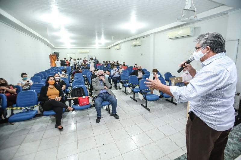 Castanhal 15 de setembro de 2020, o projeto paceria pelo Pará agenda do desenvolvimento,Emprego e Renda, desenvolvido pelo governo do Estado através da secretaria de desenvolvimento Econômico, Mineração e enegia (sedeme). <div class='credito_fotos'>Foto: Alex Ribeiro / Ag. Pará | <a href='/midias/2020/originais/6837_4c8acc41-caec-6c92-5610-40a230b33cb5.jpg' download><i class='fa-solid fa-download'></i> Download</a></div>