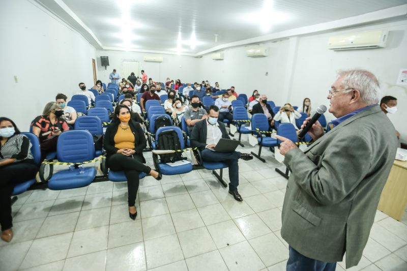 Castanhal 15 de setembro de 2020, o projeto paceria pelo Pará agenda do desenvolvimento,Emprego e Renda, desenvolvido pelo governo do Estado através da secretaria de desenvolvimento Econômico, Mineração e enegia (sedeme). <div class='credito_fotos'>Foto: Alex Ribeiro / Ag. Pará | <a href='/midias/2020/originais/6837_abc5a4a9-4913-7ec0-82a0-f3e37d150ac9.jpg' download><i class='fa-solid fa-download'></i> Download</a></div>