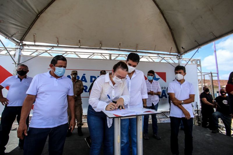 <div class='credito_fotos'>Foto: Alex Ribeiro / Ag. Pará | <a href='/midias/2020/originais/6843_b6fcd976-7f09-9189-620e-09fb75cd2bd4.jpg' download><i class='fa-solid fa-download'></i> Download</a></div>