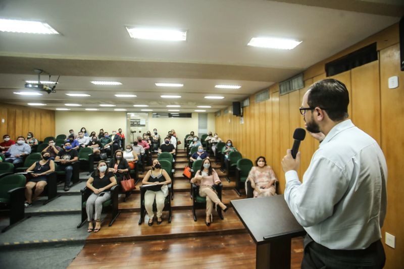 <div class='credito_fotos'>Foto: Alex Ribeiro / Ag. Pará | <a href='/midias/2020/originais/6875_1fa236ab-275d-639d-942d-7b648a597a76.jpg' download><i class='fa-solid fa-download'></i> Download</a></div>