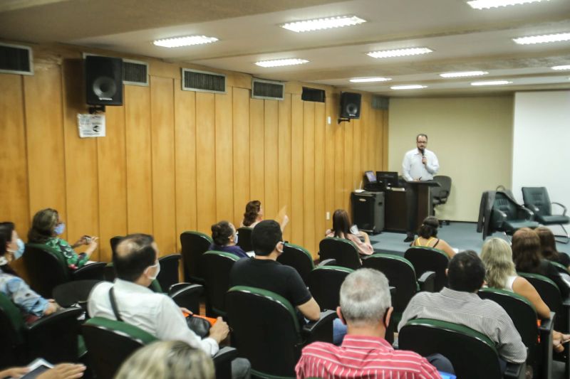 <div class='credito_fotos'>Foto: Alex Ribeiro / Ag. Pará | <a href='/midias/2020/originais/6875_77a652bb-2961-e7e7-98c4-9a5791340f9f.jpg' download><i class='fa-solid fa-download'></i> Download</a></div>