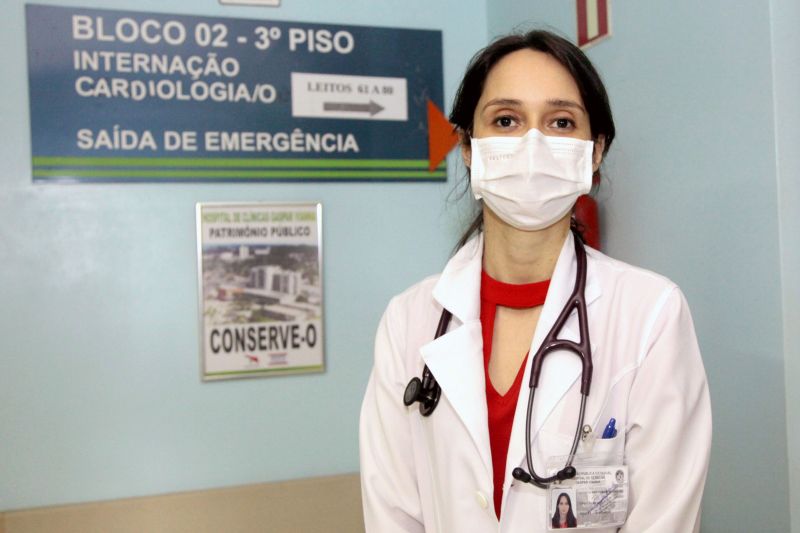 Belém, Pará, Brasil. DIA DO CORAÇÃO - Dra. Aldine Torres de Miranda, cardiologista - 28/09/2020 <div class='credito_fotos'>Foto: Ricardo Amanajás / Ag. Pará | <a href='/midias/2020/originais/6878_6ef0e436-ddce-8678-2d46-62c1f9fd4997.jpg' download><i class='fa-solid fa-download'></i> Download</a></div>
