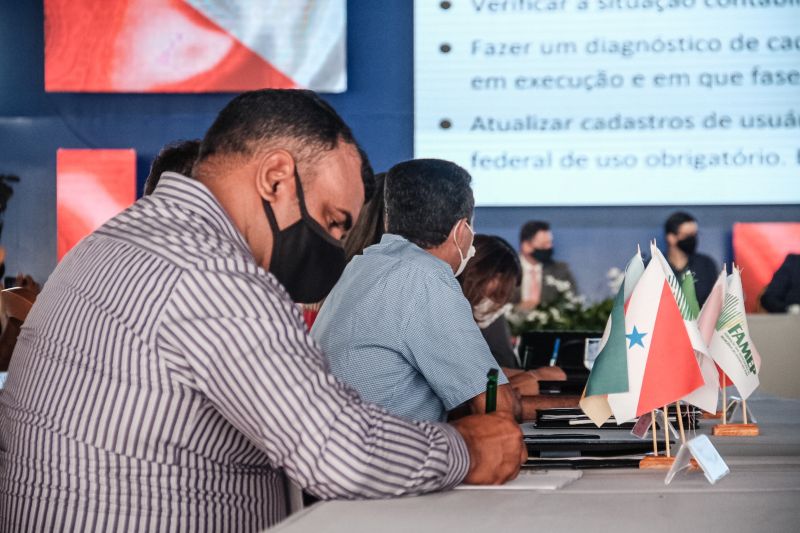 <div class='credito_fotos'>Foto: Pedro Guerreiro / Ag. Pará | <a href='/midias/2020/originais/7100_62f09abc-3b43-3dcc-797b-8989061115b8.jpg' download><i class='fa-solid fa-download'></i> Download</a></div>
