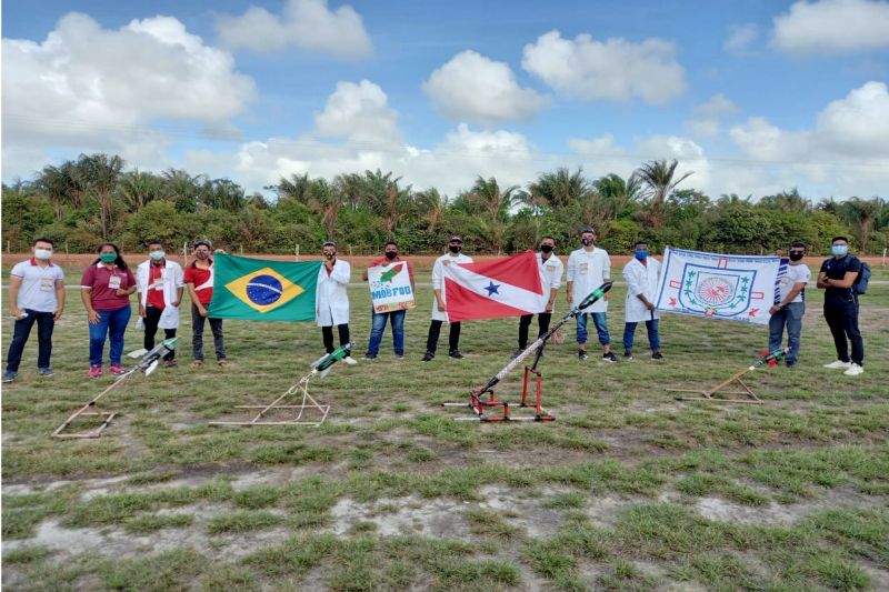Alunos da Escola Técnica de Salvaterra conquistam premiação na Mostra Brasileira de Foguetes <div class='credito_fotos'>Foto: ASCOM SEDUC | <a href='/midias/2020/originais/7112_0afb96a6-670f-424f-6d4e-bf8b2ddcb268.jpg' download><i class='fa-solid fa-download'></i> Download</a></div>
