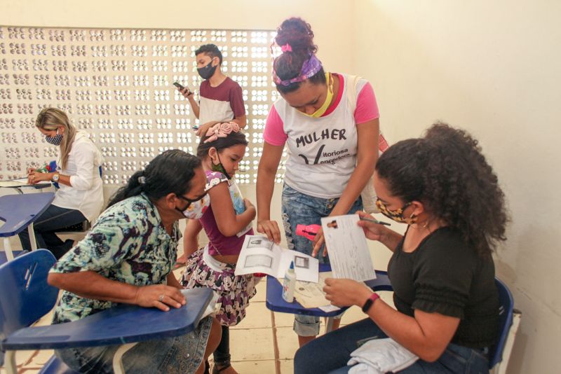 Caravana Cidadania em Benevides
<div class='credito_fotos'>Foto: Wagner Almeida/ Ascom Sejudh | <a href='/midias/2020/originais/7126_01039519-7096-2c48-c549-06cdf516a6e9.jpg' download><i class='fa-solid fa-download'></i> Download</a></div>