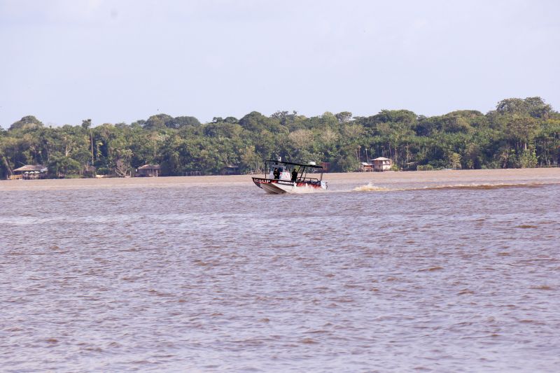 Governo entrega primeiros veículos blindados para segurança pública do Pará <div class='credito_fotos'>Foto: Ricardo Amanajás / Ag. Pará | <a href='/midias/2020/originais/7135_65824e24-b38a-0e62-64b9-993a3fcaa98d.jpg' download><i class='fa-solid fa-download'></i> Download</a></div>