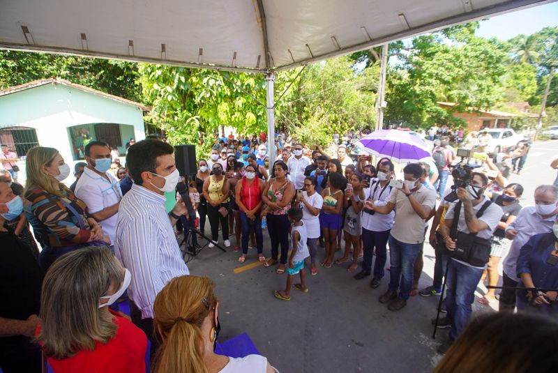150 estudantes de Salvaterra foram beneficiados com a entrega da Escola de Ensino Fundamental Condeixa. A unidade escolar resulta de uma parceria entre a prefeitura municipal e o Governo do Estado, por meio da Secretaria de Estado de Educação <div class='credito_fotos'>Foto: Marco Santos / Ag. Pará | <a href='/midias/2020/originais/7138_52ed9b5d-2916-122c-3d33-50f98f7548c0.jpg' download><i class='fa-solid fa-download'></i> Download</a></div>