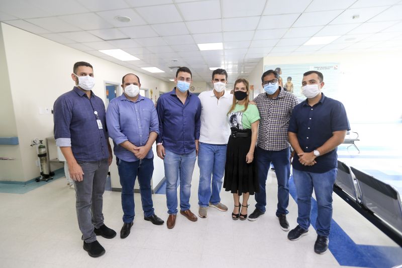Primeira Dama, Daniela e Governador do Helder Barbalho entregam presentes a crianças e fazem visita a pacientes <div class='credito_fotos'>Foto: Jader Paes / Agência Pará | <a href='/midias/2020/originais/7144_2e09d193-857e-08b8-07ba-dd53234ecfc8.jpg' download><i class='fa-solid fa-download'></i> Download</a></div>