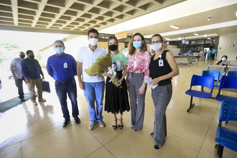 Primeira Dama, Daniela e Governador do Helder Barbalho entregam presentes a crianças e fazem visita a pacientes <div class='credito_fotos'>Foto: Jader Paes / Agência Pará | <a href='/midias/2020/originais/7144_add9bc60-f559-0dd2-baf9-af55b21d106e.jpg' download><i class='fa-solid fa-download'></i> Download</a></div>